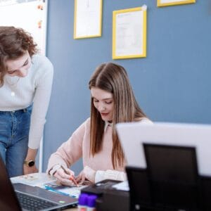 Β' Λυκείου Οικονομίας Πληροφορικής