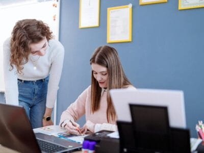 Β' Λυκείου Οικονομίας Πληροφορικής